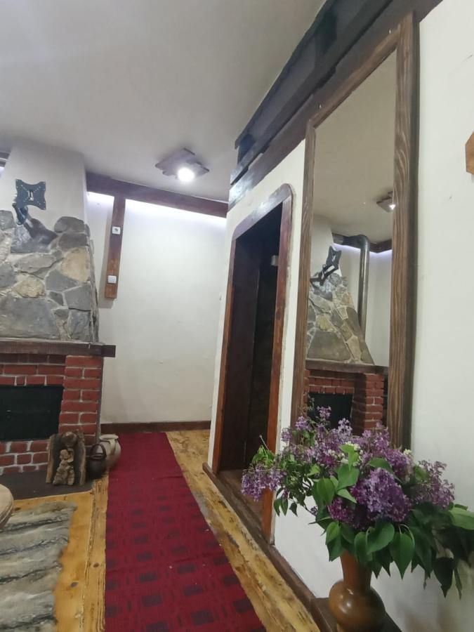 Вилла Konaciste Mali Izvor Boljevac Экстерьер фото